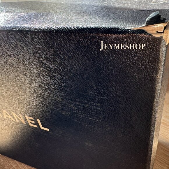 CHANEL Lambskin Leather , Silver Hardware CC Logo -  Size 41.5 (10.5- U.S) - Picture 13 of 14